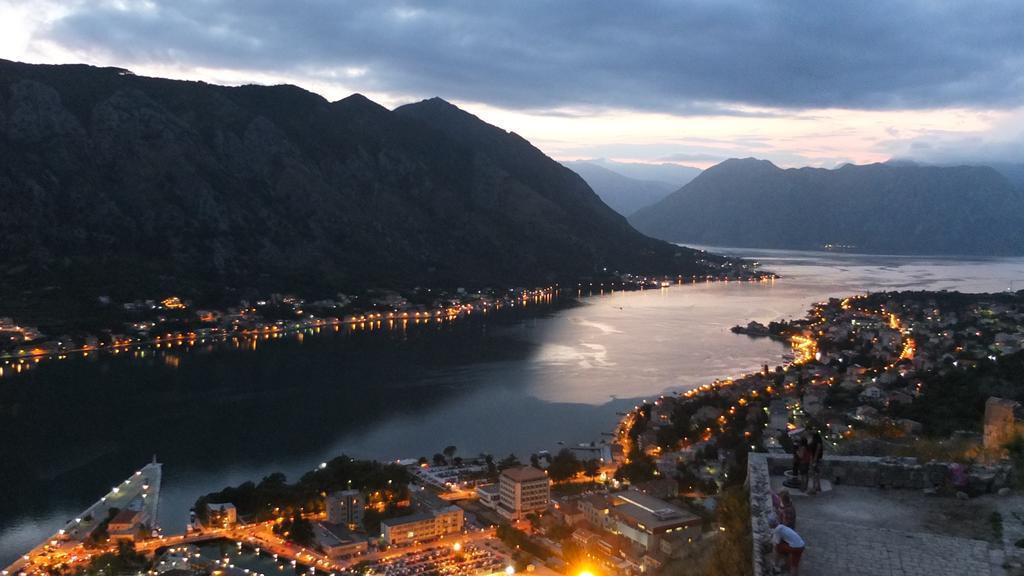 Guest House Forza Lux Kotor Zewnętrze zdjęcie