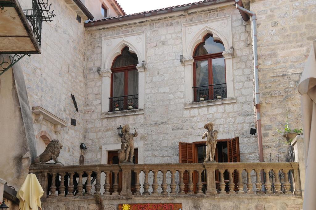 Guest House Forza Lux Kotor Zewnętrze zdjęcie